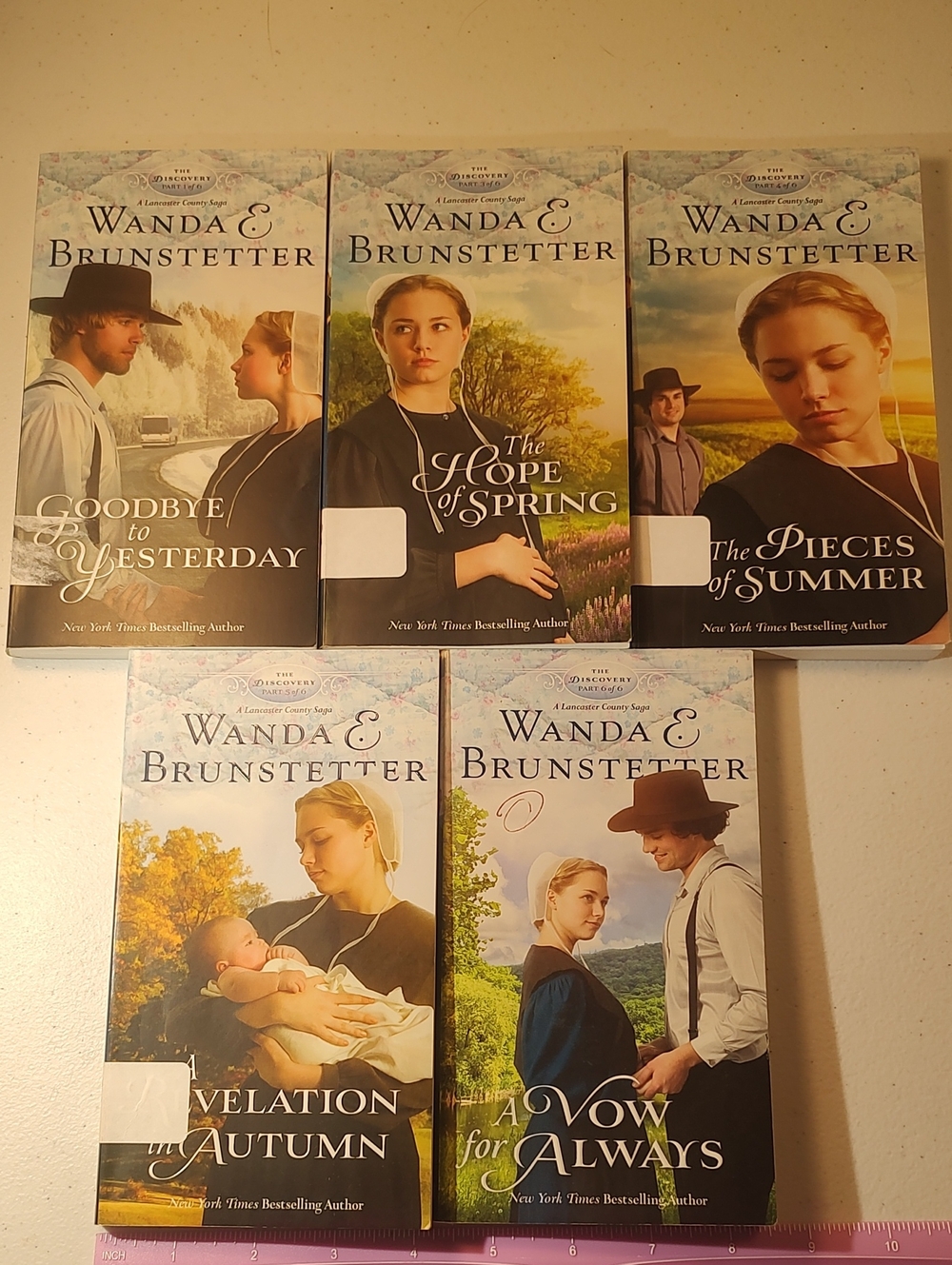 The Discovery Series Books 1, 3, 4,  5 & 6 By Wanda Brumstetter PB Amish Romance